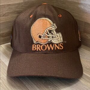 Cleveland Browns NFL  Starter Brown and Cream vintage football 90s cap